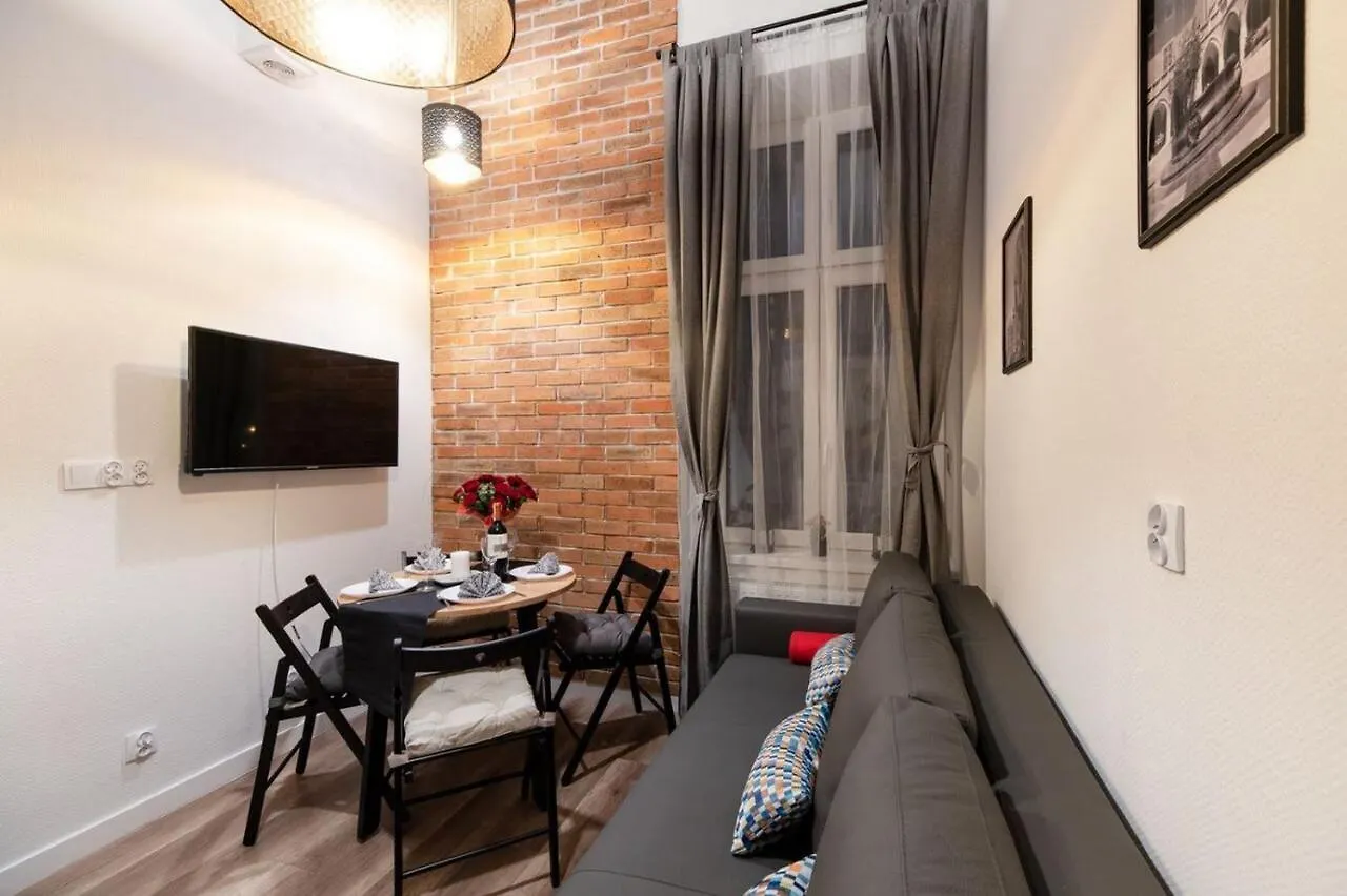 Dietla 99 Apartments - Ideal Location - In The Heart Of Cracovia 3*,  Polonia