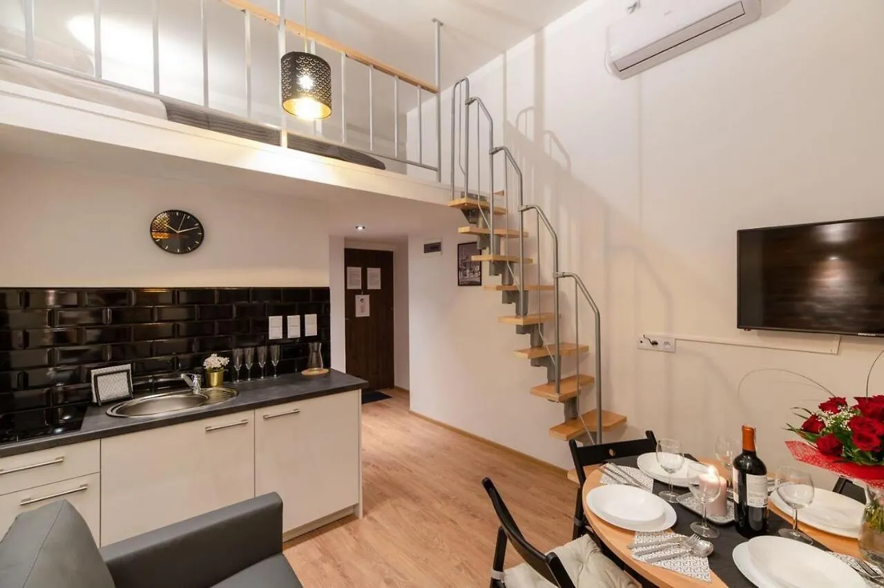 Dietla 99 Apartments - Ideal Location - In The Heart Of Cracóvia Polónia