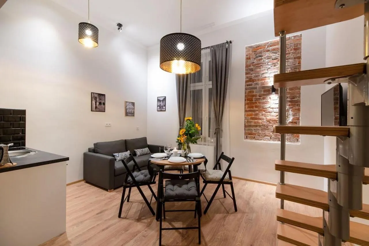 Dietla 99 Apartments - Ideal Location - In The Heart Of Cracóvia 3*,  Polónia
